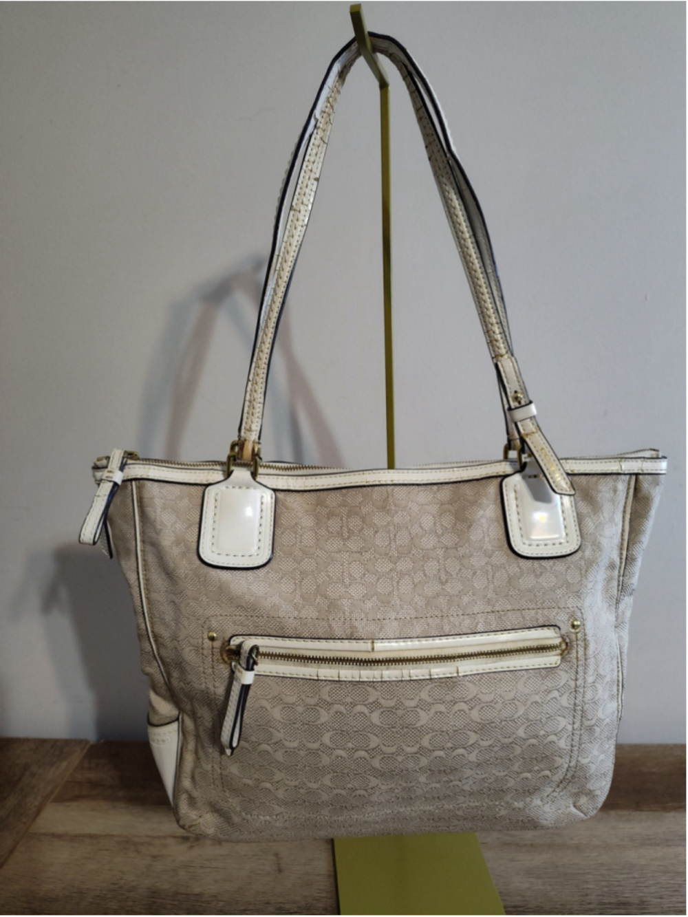 Women's Coach Signature Tote Bag Beige and White